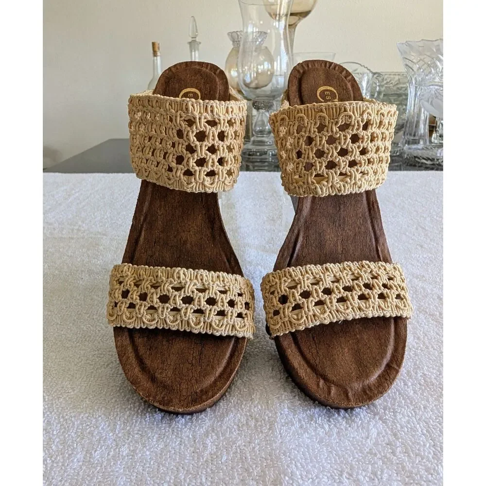 C Est 1946 8M Crochet Wedge Sandals Cream Brown Boho Macrame Studded